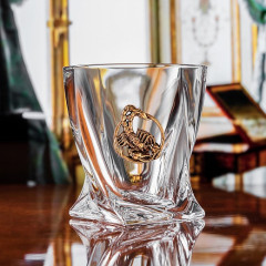 Набор для крепких напитков Скорпион ( штоф + 2 бокала ) GP-10057300