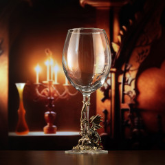 Набор 2 бокала для вина "Дракон и Дракониха", (со статуэткой на ножке)