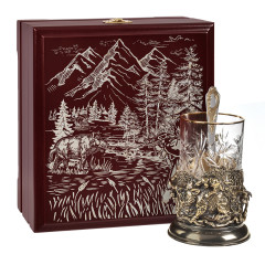 Подстаканник "Охота на кабана" деревянный футляр с гравировкой 10056268